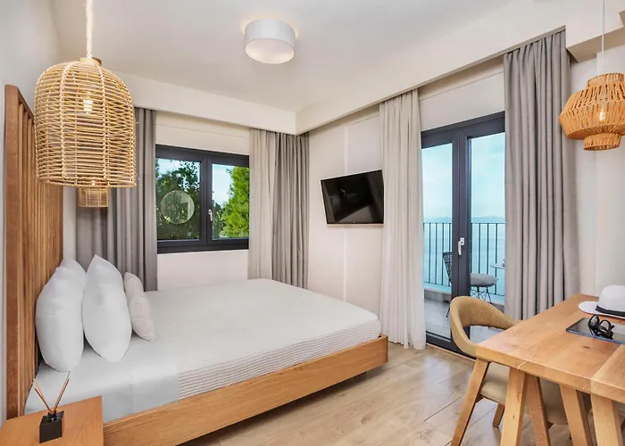 Hotel Elies 33 Bio Retreat (adults Only) Afytos