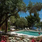 Elies 33 Bio Retreat (adults Only) فندق