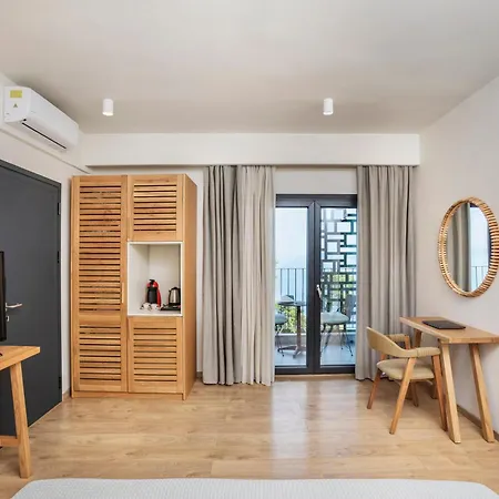 Elies 33 Bio Retreat (adults Only) Хотел 4*