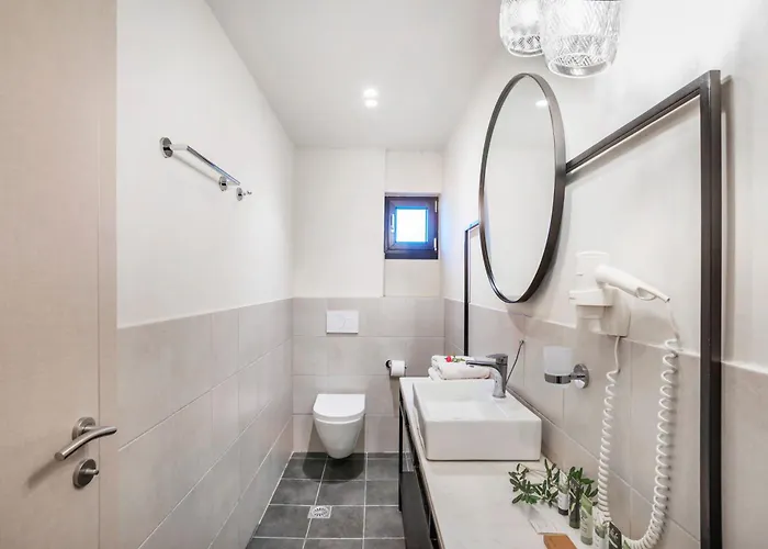 Elies 33 Bio Retreat (adults Only) Hotel