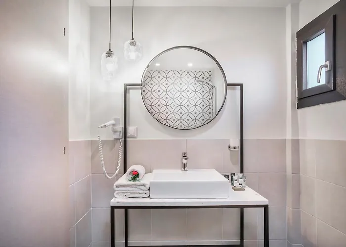 Hotel Elies 33 Bio Retreat (adults Only)