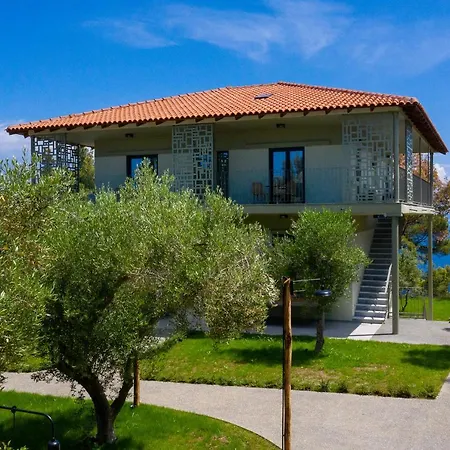 Elies 33 Bio Retreat (adults Only) Отель 4*