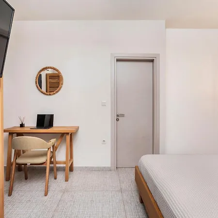 Elies 33 Bio Retreat (adults Only)