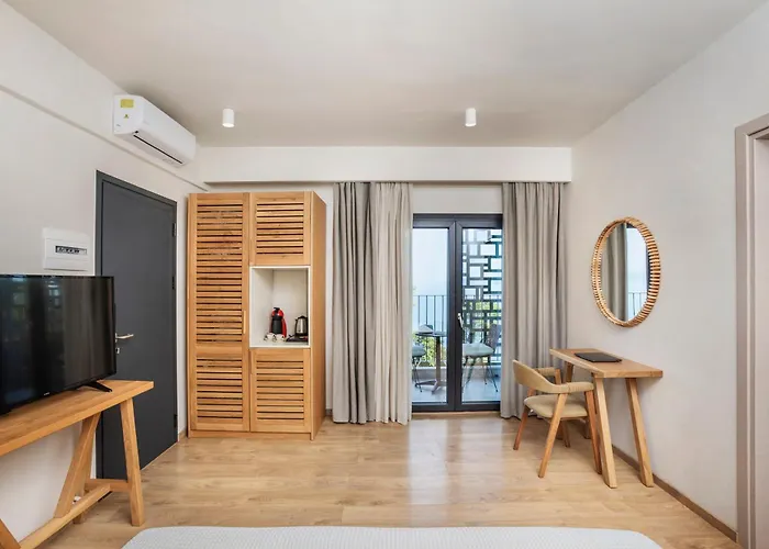 Elies 33 Bio Retreat (adults Only) Hotel 4*