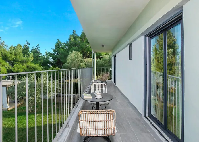 Elies 33 Bio Retreat (adults Only)